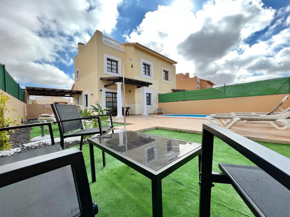 Ftv Holidays Homes Corralejo Exterior foto